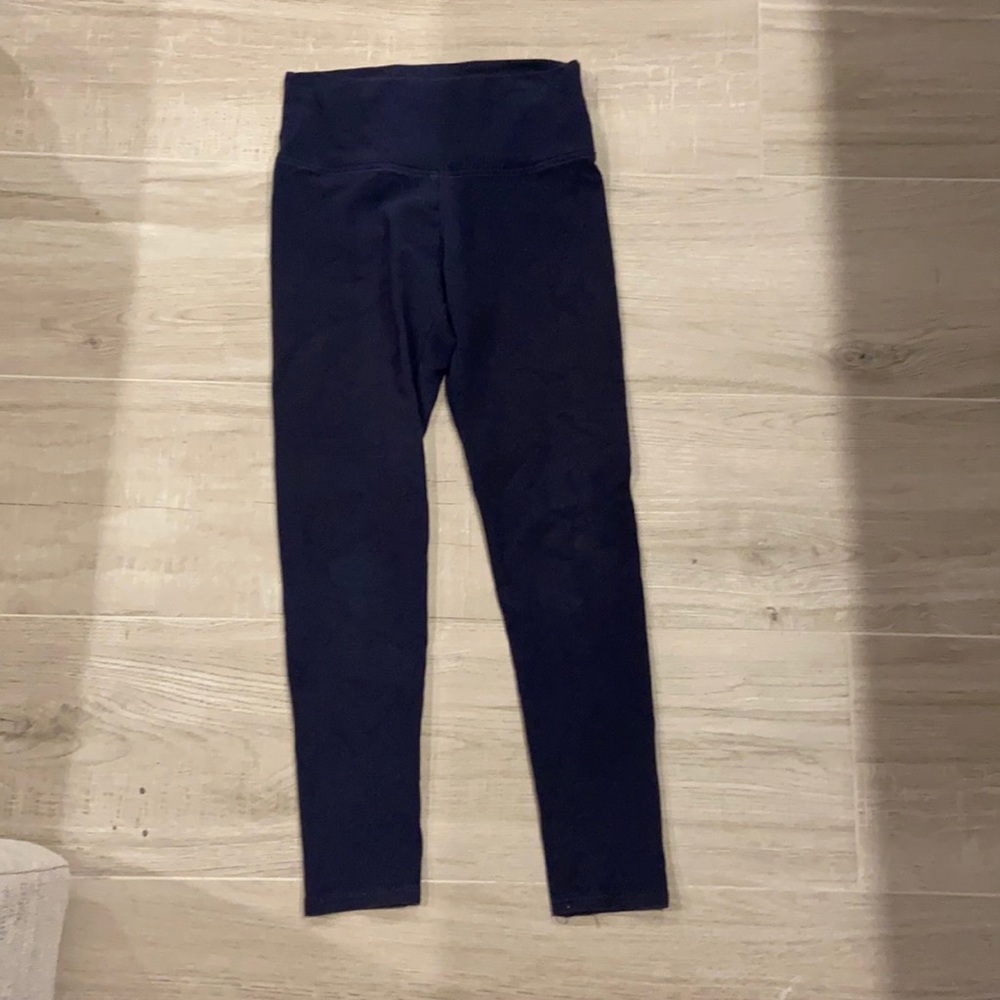 Aritzia leggings